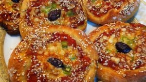 תמונה של מיני פיצות ביתיות במתכון נדיר שכולם יאהבו - 2026-09-08