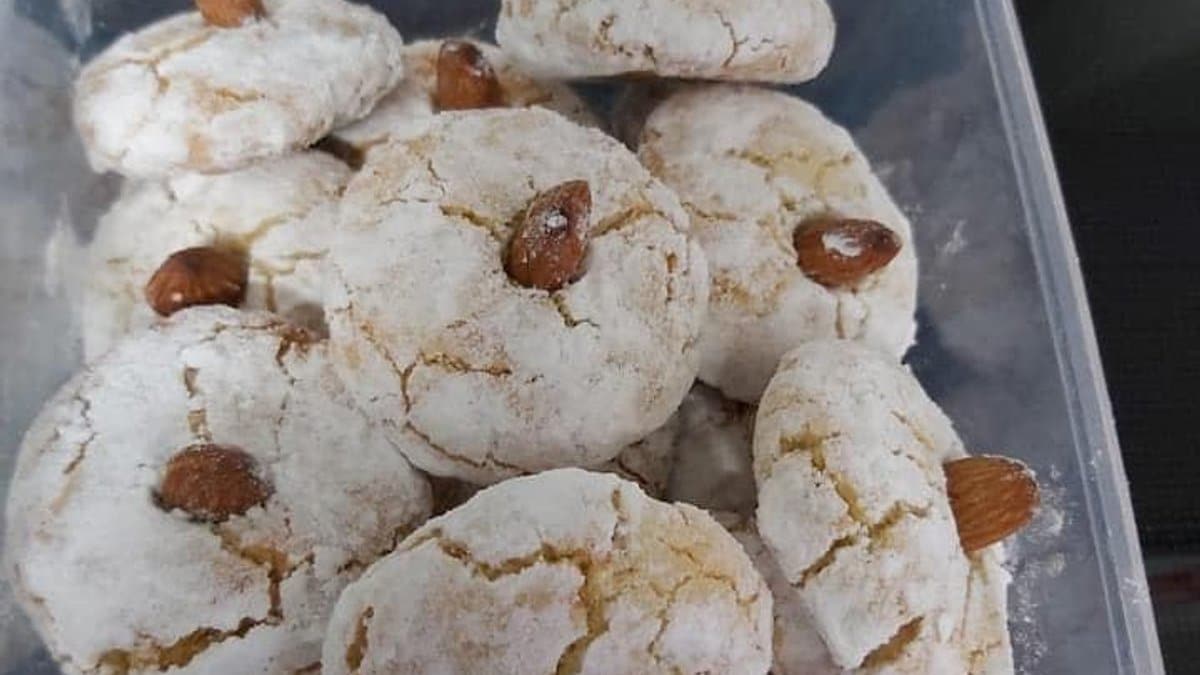תמונה של עוגיות שקדים חגיגיות במיוחד: מתכון קל ומהיר לעוגיות משגעות שנמסות בפה - 2026-09-18