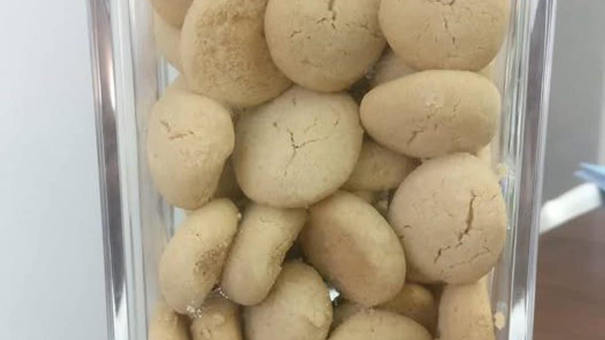 תמונה של עוגיות טחינה פריכות ונמסות בפה: מתכון מיוחד ומשגע שכולם יחסלו בשבת - 2026-09-19